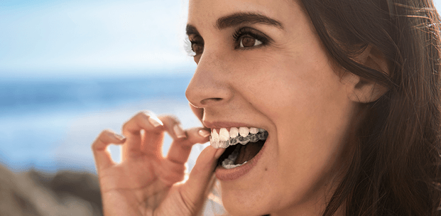 Invisalign Reading - Teeth Straightening Checkendon, Reading