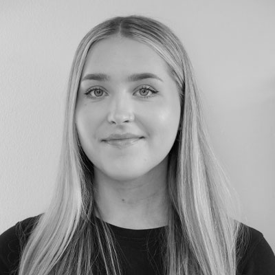 Miss Analise Faulker